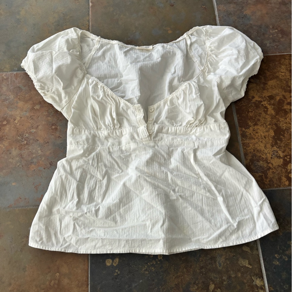Brandy Melville Cream Puff Sleeve Blouse